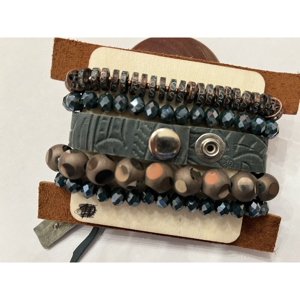 Upcycled designer Bracelet Stack - Picture 4 of 4
